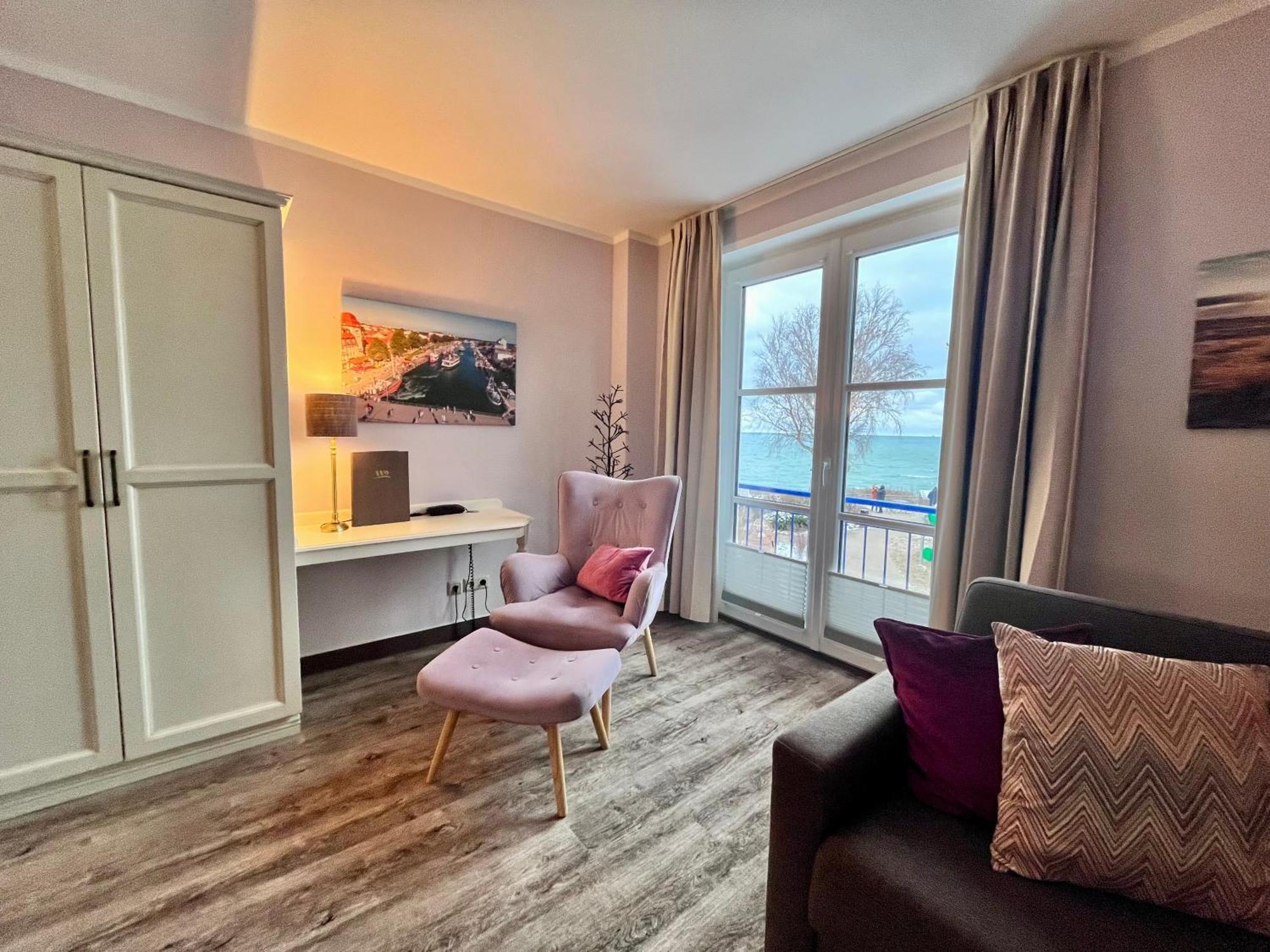 Hotel Wilhelmshoehe Rostock Exterior photo